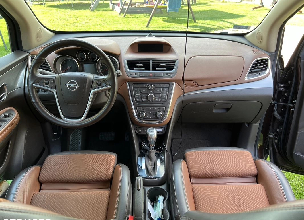 Opel Mokka cena 38500 przebieg: 121300, rok produkcji 2012 z Łódź małe 379